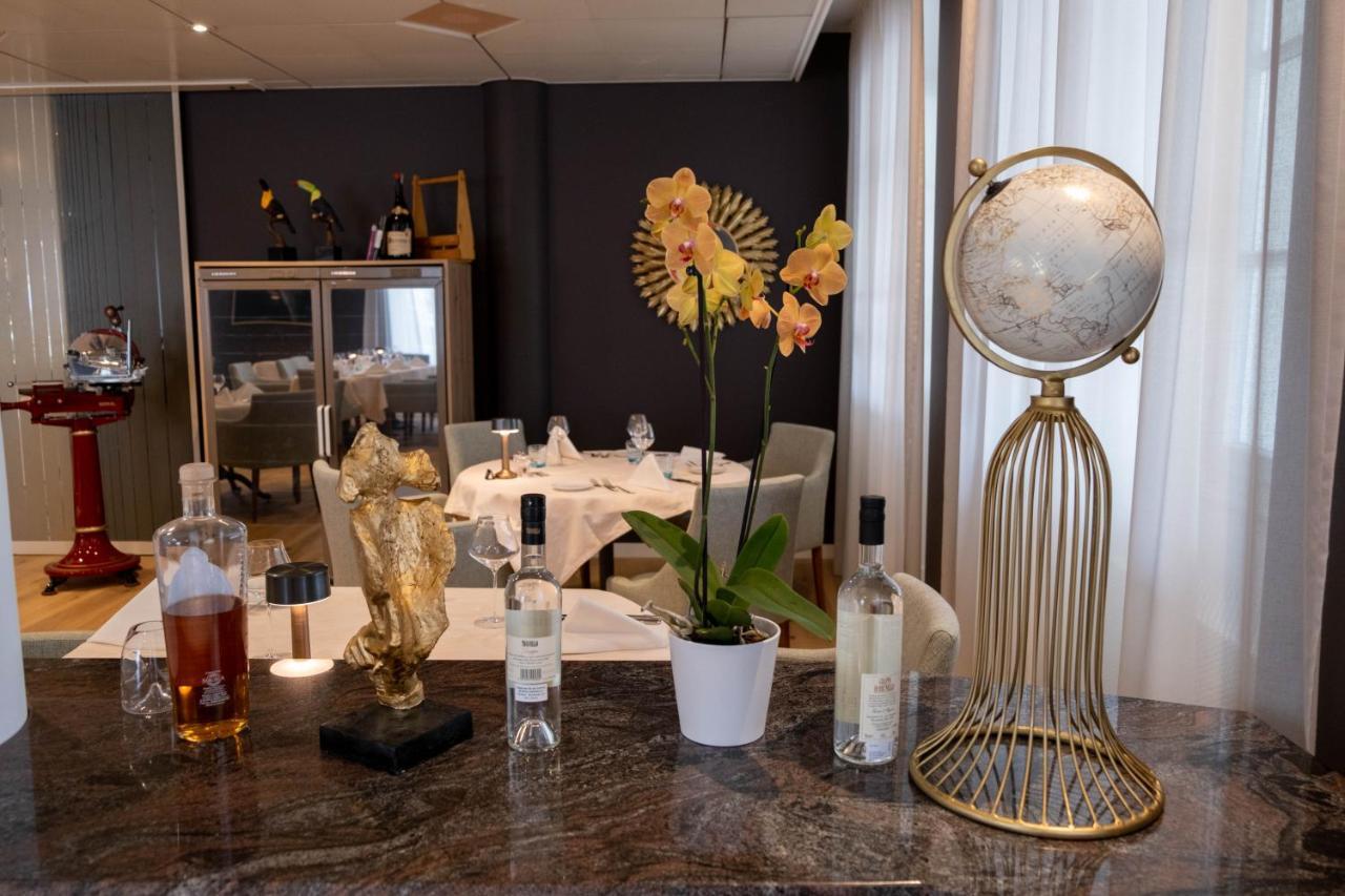 Boutique Hotel De L'Ecu Vaudois Begnins エクステリア 写真