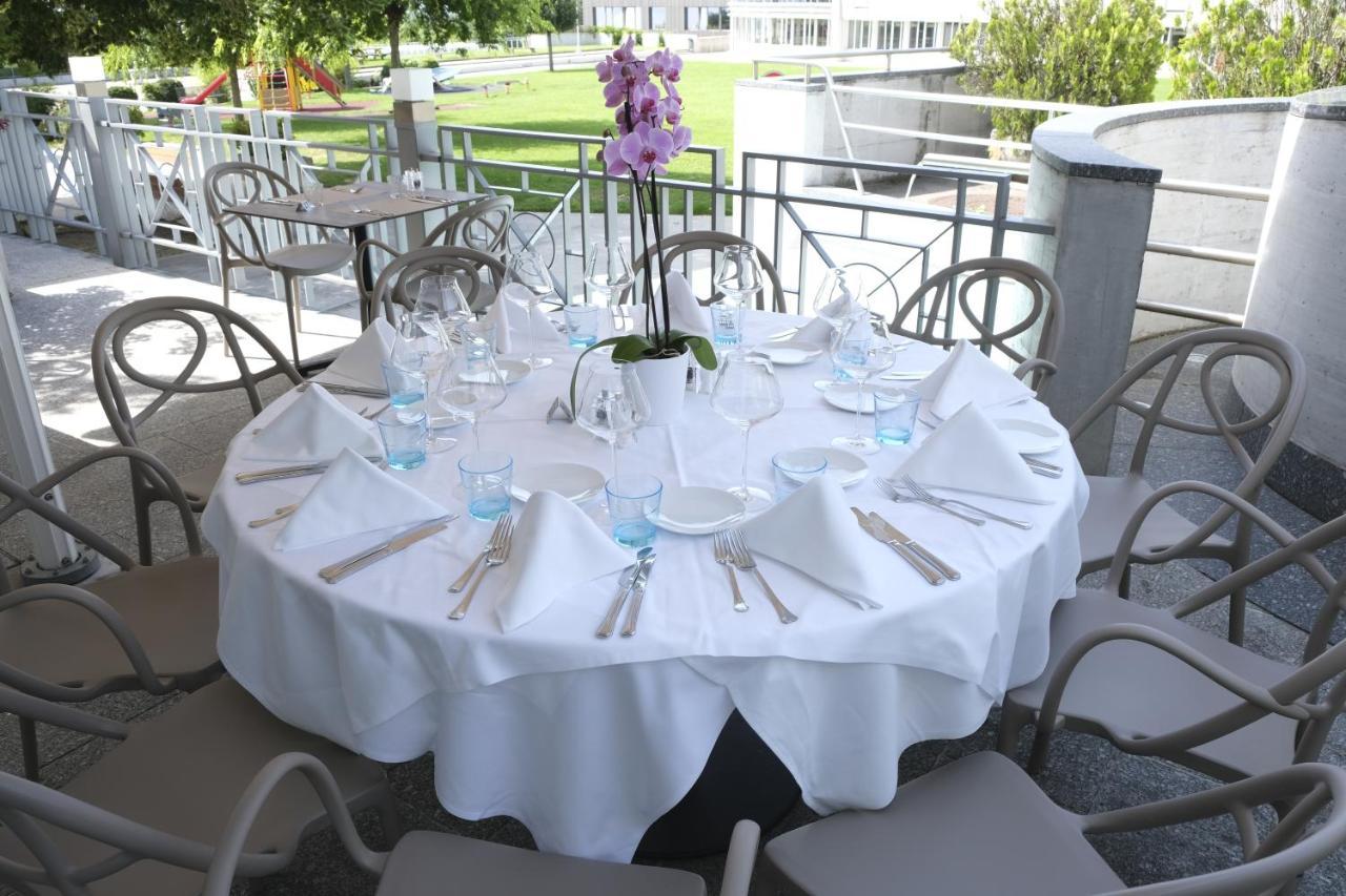 Boutique Hotel De L'Ecu Vaudois Begnins エクステリア 写真